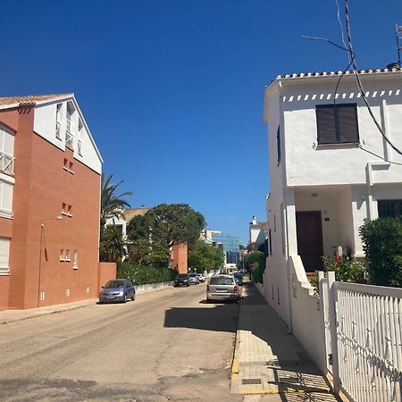 Chalet Adosado En Urbanizacion Con Precioso Jardin Denia Dış mekan fotoğraf